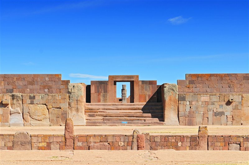 tiwanaku-templo-kalasasaya_62595142_800x531